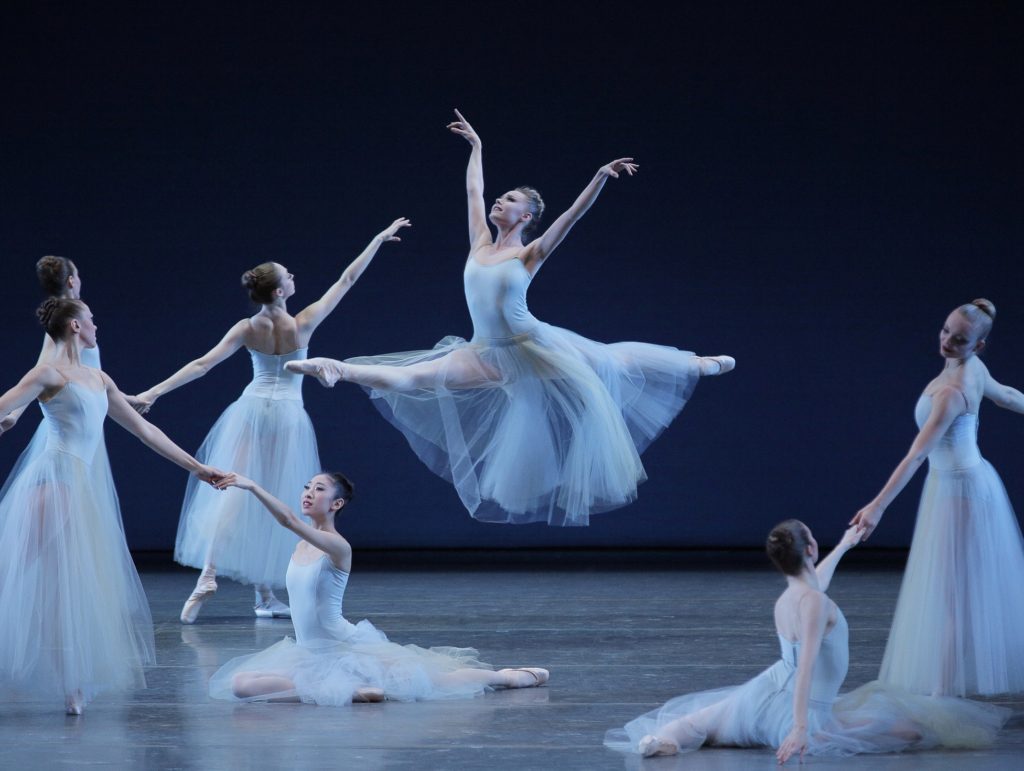 The Broadway Collection Bilder