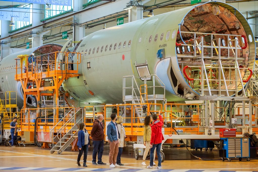 Saint-Nazaire an der Atlantikküste Frankreich ist nicht nur einer der bedeutendsten Airbus-Standorte, sondern beherbergt auch einen der wichtigsten Industrie- und Hafenkomplexe in Frankreich.
