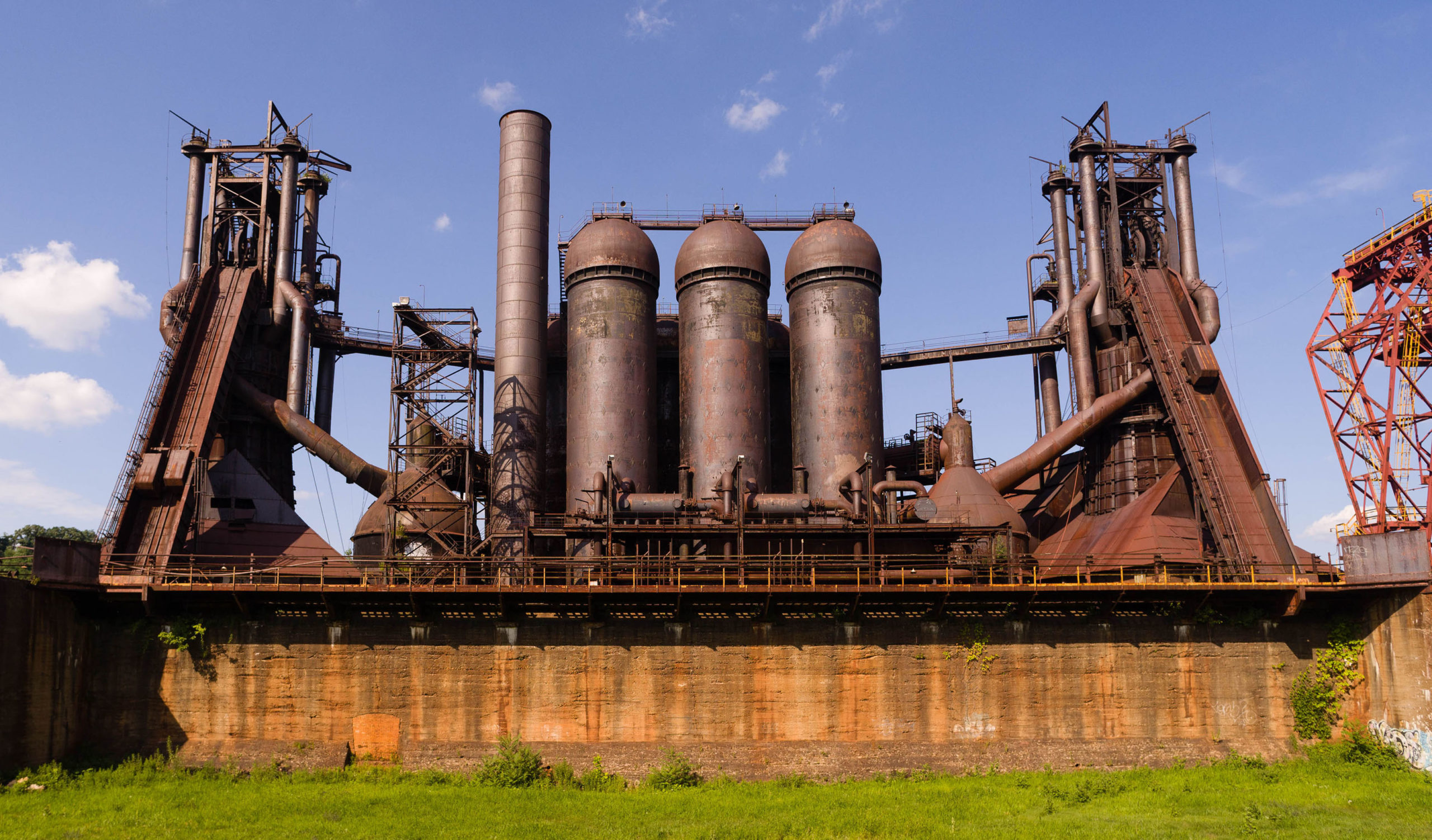 Alles über das Erbe der Stahlindustrie von Pittsburgh erfährt man bei einer Tour durch den Carrie-Hochofen von Rivers of Steel, etwa 20 Minuten Fahrtzeit außerhalb der Innenstadt. 
